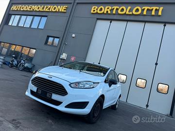 FORD FIESTA per ricambi usati RTJD