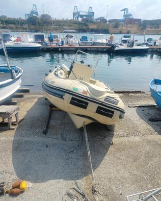 Gommone Solemar 4,40 con motore Honda