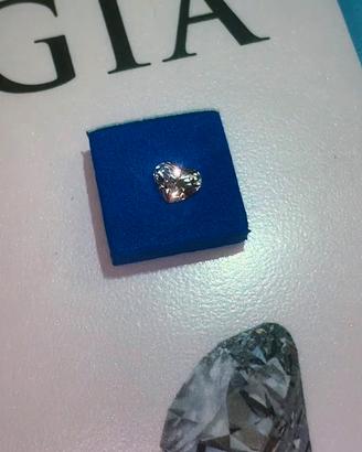 Diamante Naturale taglio a Cuore F - VVS1 / GIA
