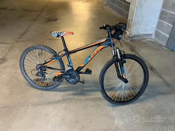 Mountain Bike 24''