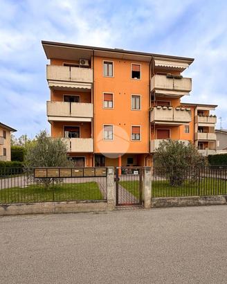 4 LOCALI A ZEVIO
