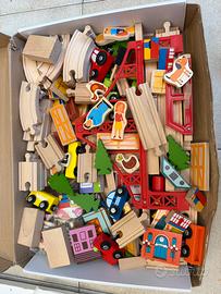 Trenino in legno 150 pezzi (completo)