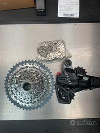 Gruppo Sram Rival XPLR 13v