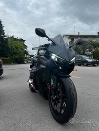 Honda CBR 650 R E-Clutch 35kw