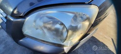 KIA SPORTAGE 4WD 2008 - FARO ANTERIORE SINISTRO