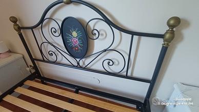 Letto in metallo