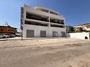 locale-commerciale-145mq