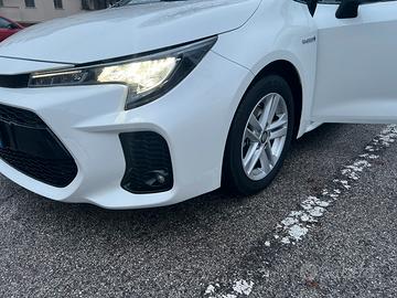 Suzuki Swace ovvero Toyota corolla