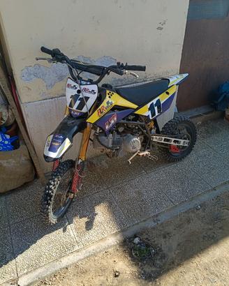 pit bike FLR 190cc da gara