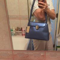 MARIELLA BURANI Borsa in pelle a spalla azzurra