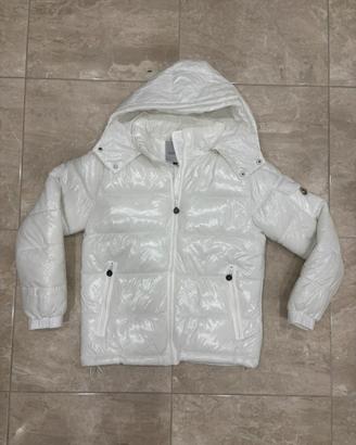 Moncler maya