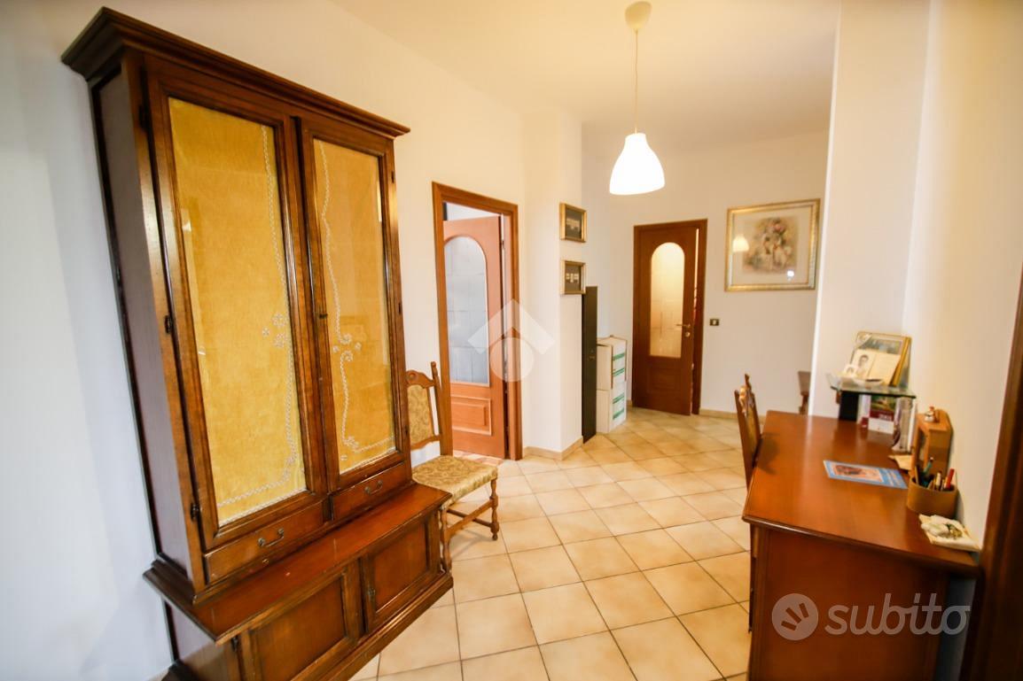 Apartment in Lombardore, Torino - Vista 3