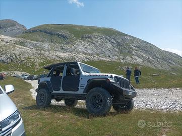 JEEP Wrangler 4ª serie - 2019