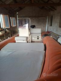Gommone da 6 posti con carrello