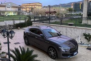 MASERATI LEVANTE 3.0V6 DIESEL 250CV GRANLUSSO FULL