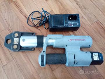 Pressatrice a batteria 12V Rothenberger Pressliner