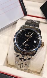 Tudor glamur date