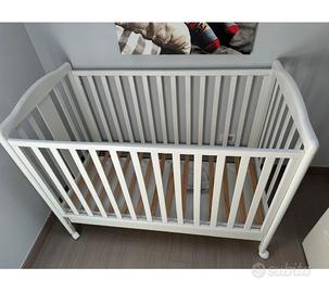 Lettino con materasso