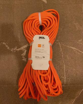 Corda Petzl Volta 9.2 mm 70 m Arancio – NUOVA con 