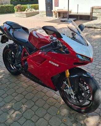 DUCATI 1198 S 