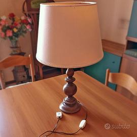 LAMPADA DA TAVOLO