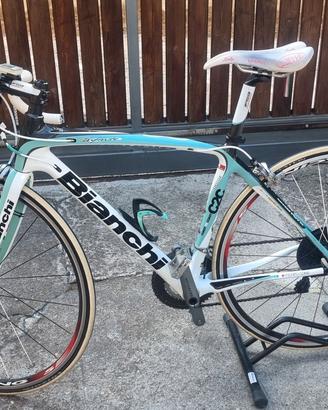Bicicletta Bianchi Infinito