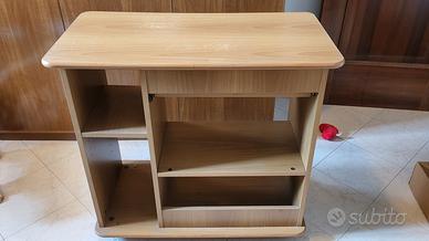 Tavolino scrivania porta pc