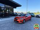 renault-clio-5-porte-equilibre-anche-per-neopate