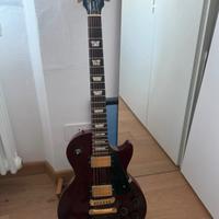 Chitarra elettrica Gibson Les Paul Studio usata.