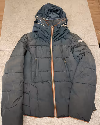Piumino Moncler da donna, taglia XL