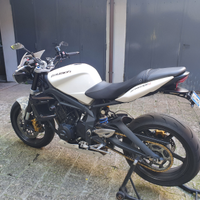 Triumph street triple 675 r