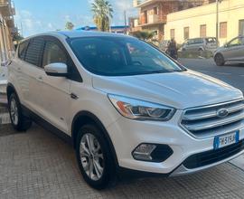 Ford Kuga 2.0 TDCI 150 CV S&S 4WD Titanium