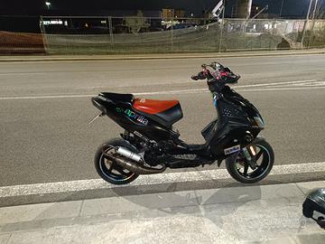 Aprilia SR factory 