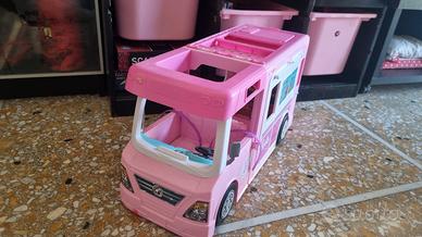 camper Barbie
