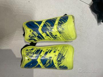 Parastinchi da calcio per bambino