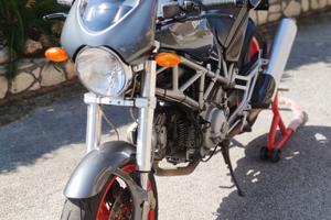 Monster 620 iè Senna impeccabile 