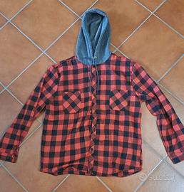 camicia a quadri con cappuccio