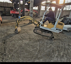 Miniescavatore 13ql Gelco WY 1.3-1990+3benne+rampe