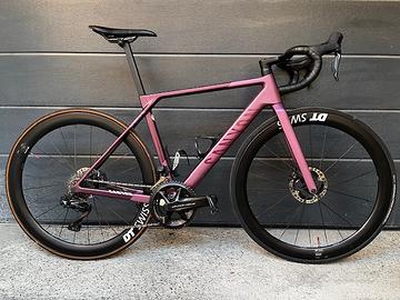 Canyon Ultimate CF SLX 9 Di2 2023