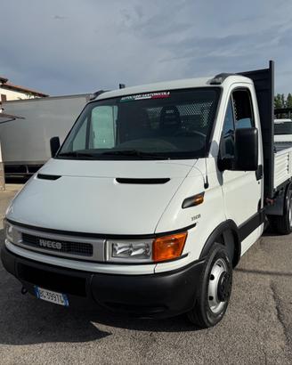 Iveco daily 35c13 cassone ribaltabile trilaterale