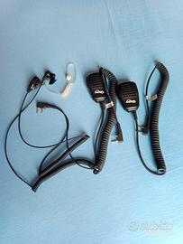 Auricolare e microfoni ricetrasmittente
