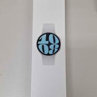 SAMSUNG smartwatch watch6