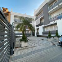 BOX AUTO Anche Uso Deposito al C.so Campano FL326