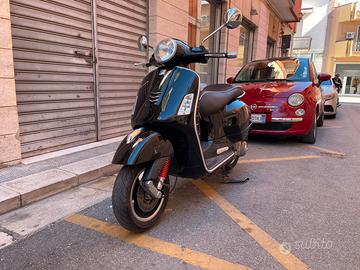 Vespa 125 gts