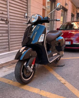 Vespa 125 gts