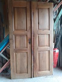 coppia porte in noce