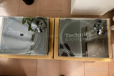 Technics 1210 MK7 coppia giradischi DJ