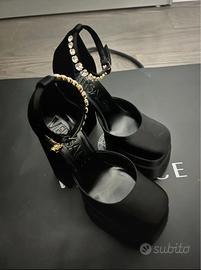 Tacco Nero Versace