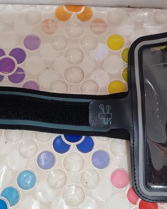 Fascia da braccio Aukey porta smartphone x sport