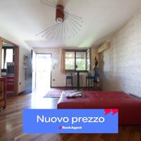 VILLA DI PREGIO IN RESIDENCE, CASALE, BRINDISI